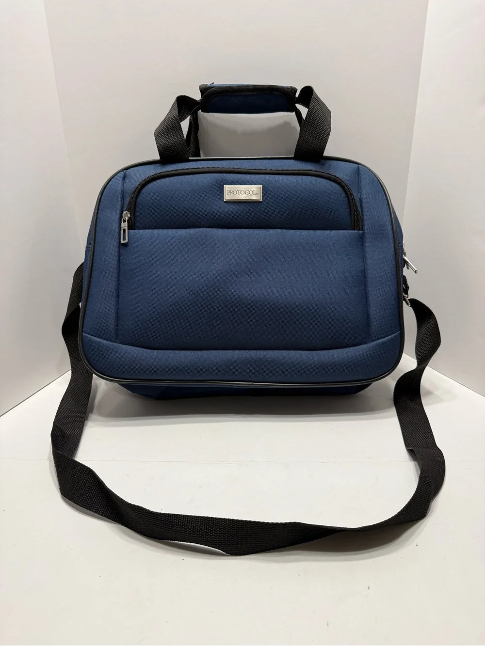 Protocol Navy Men's Travel Bag with Black Strap
